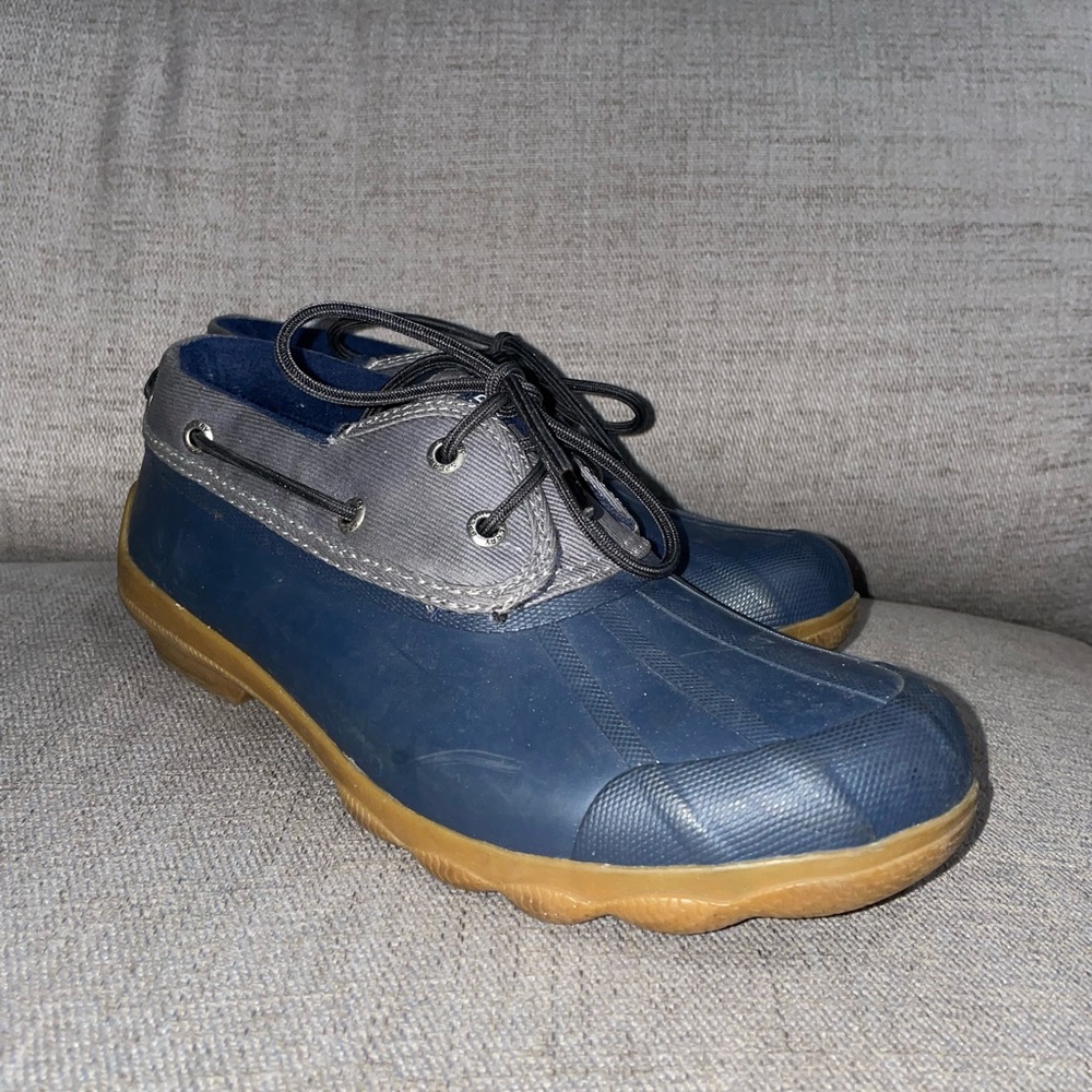 Sperry Women’s low cut duck boots